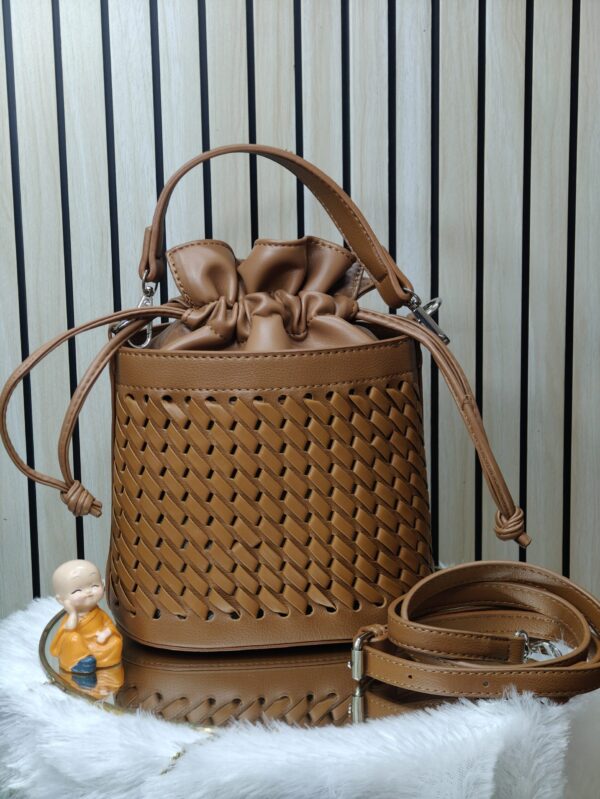 WOVEN BLISS (BROWN) (The Bucket Bag)