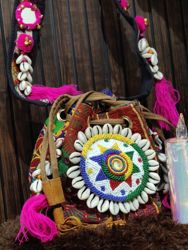 BANNI BEAUTY BOHO (NAVRATRI) - Image 4
