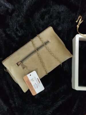SHELL BEAUTY BAG (GOLD)