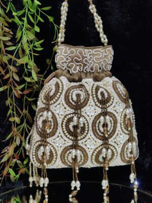JHOOMAR JALSA (MUSE) POTLI