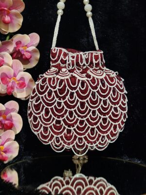 NOOR JHAROKHA (RED) POTLI