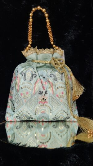 KARIGARI KNOT (MINT BLUE) POTLI