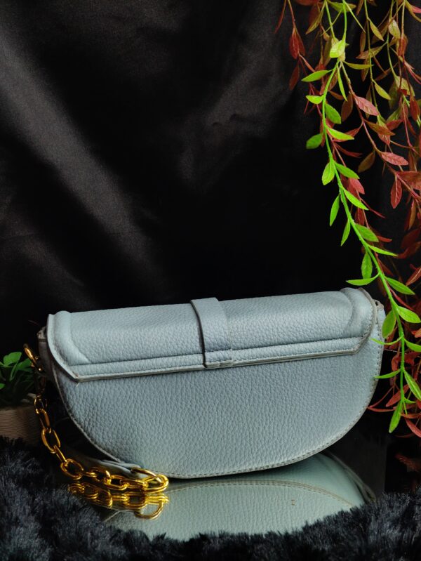 THE "D"-BAG - Image 4