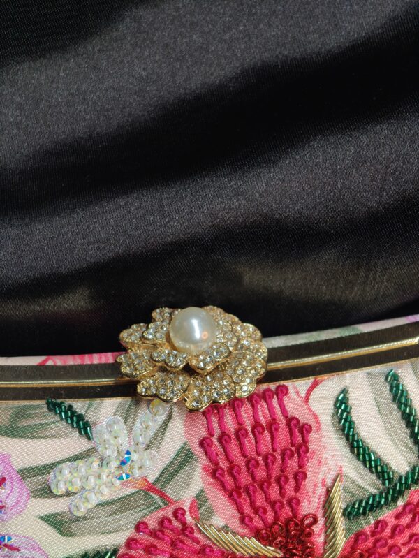 GUL RANG - Image 3