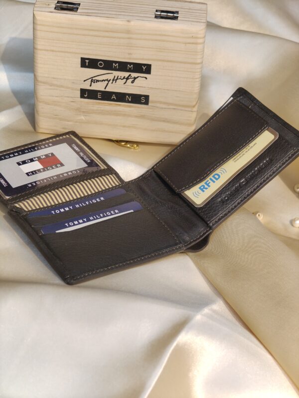 "TOMMY-H" INSPIRED PREIMIUM MEN'S WALLET - Image 3