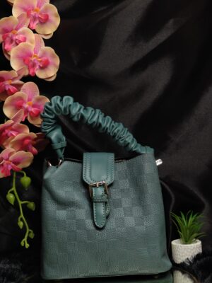 TEAL MUSE