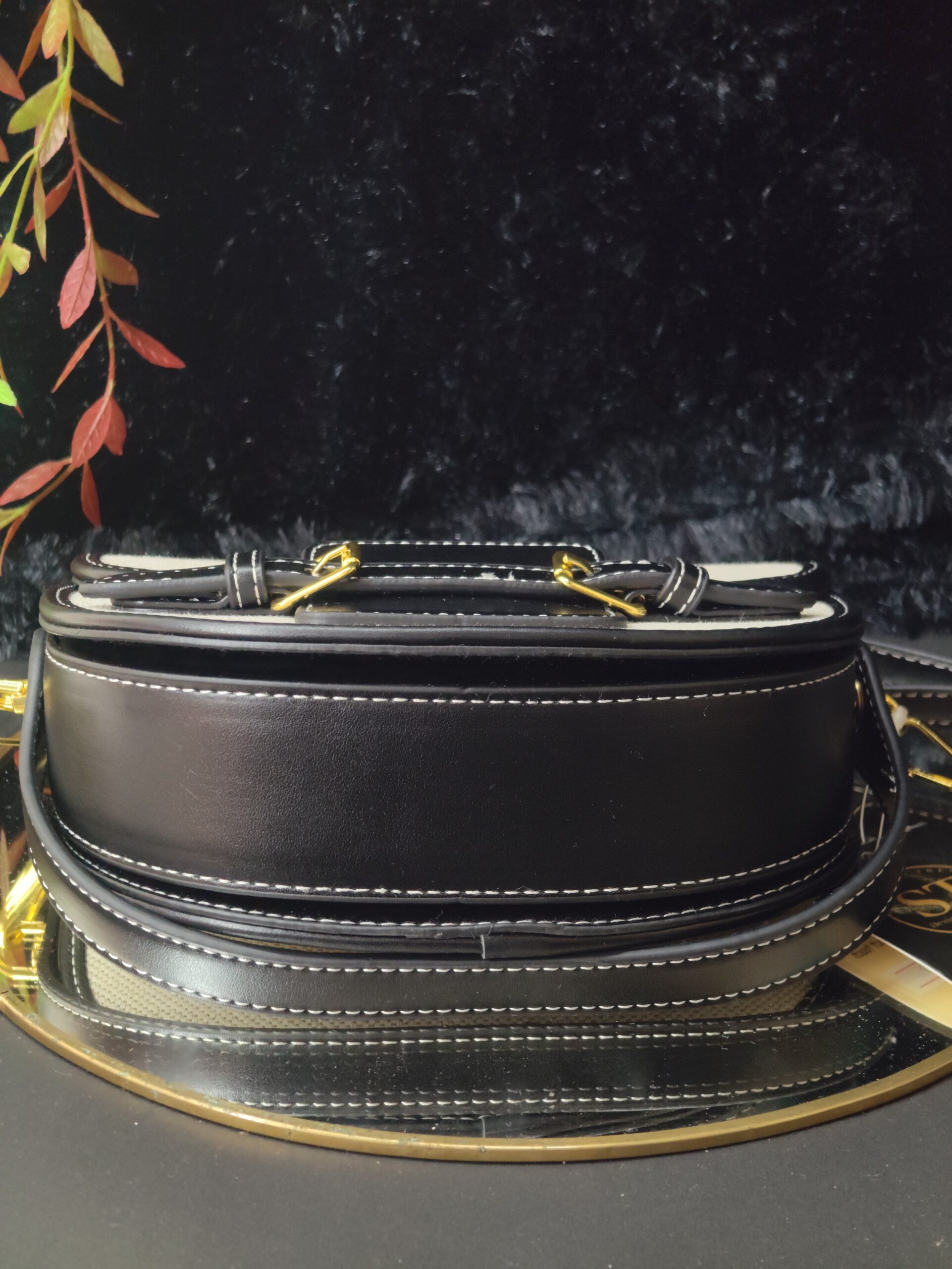 GRACE SLING BAG (BLACK & CREME) - Image 6