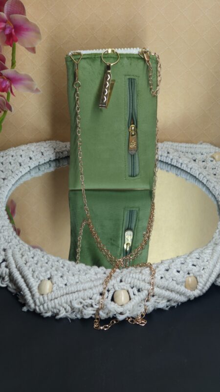 GHOOMAR SITAARE (CARDAMOM GREEN)