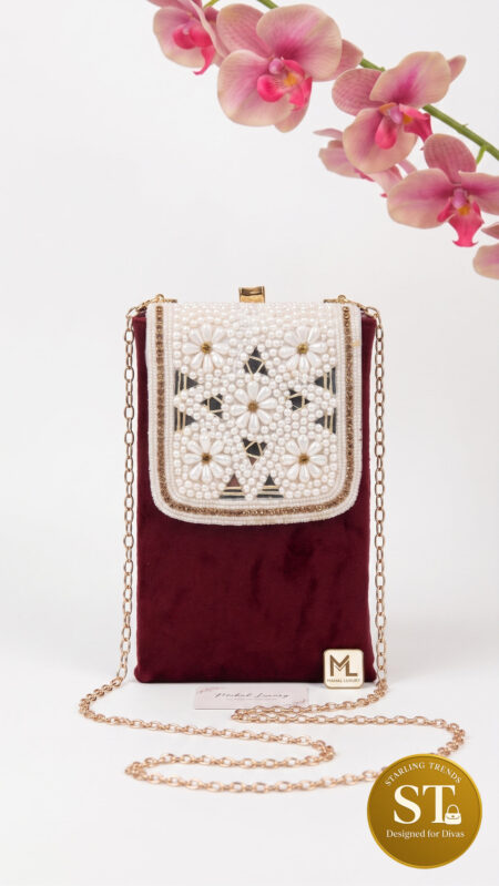 GHOOMAR SITAARE PHONE SLING (MEHROON)