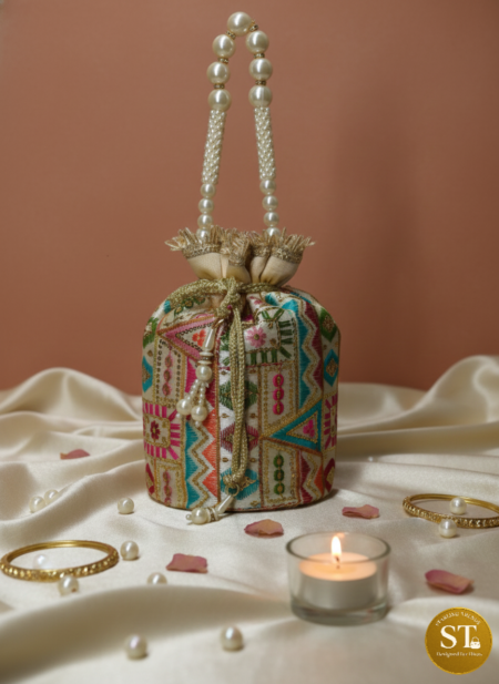 Maharani Pearl Potli 1.0