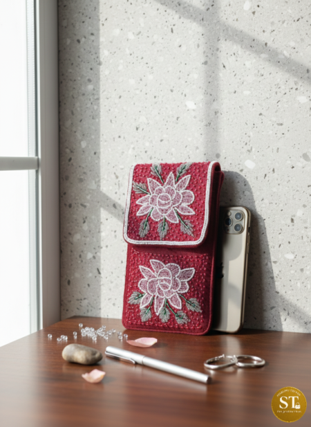 EMBROIDERY PHONE SLING (MAROON)