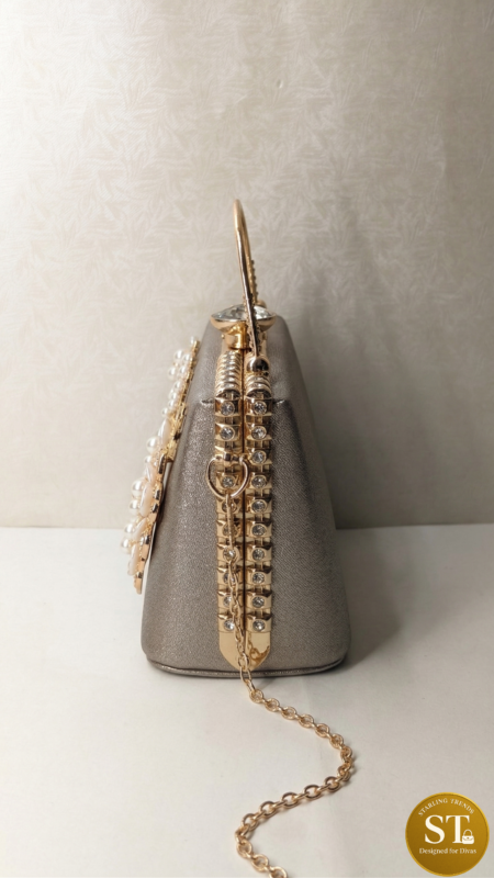 METALLIC CLUTCH (GREY)