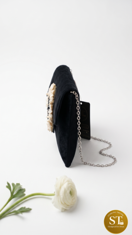 Velvet Noor Clutch BLACK