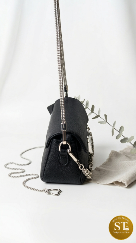 LV INSPIRED Elara Charm (BLACK)