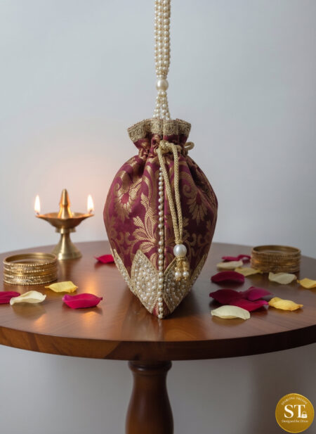 BROCKET MIRROR POTLI (MAROON)