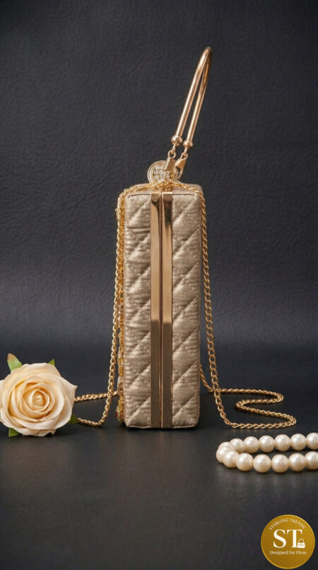 ANTIQUE JEWEL CLUTCH