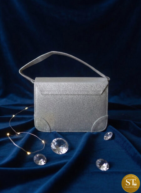 SILVER FLOWER FLAP