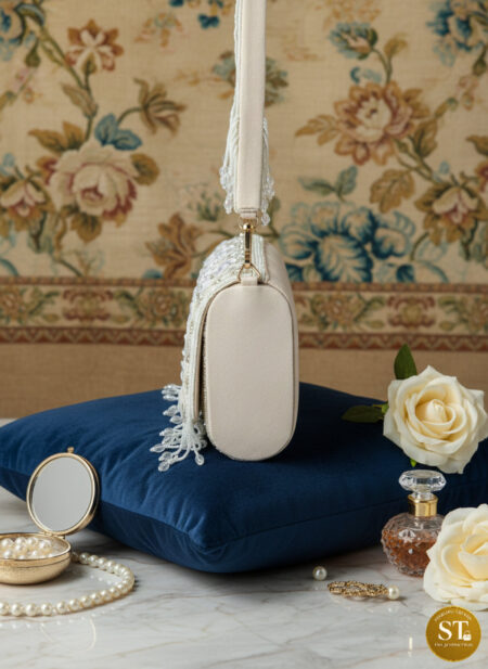 SITARA WHITE