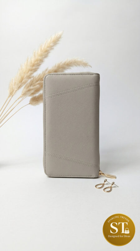 Scarlet Prestige Women’s Wallet