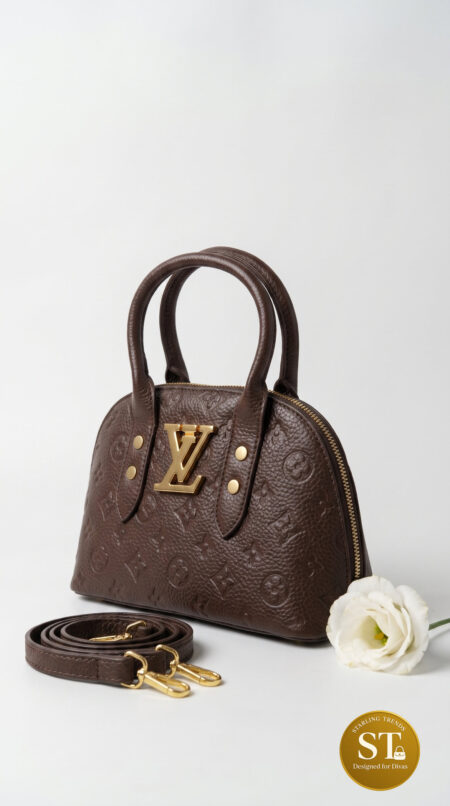 LV ROYAL SLINGBAG (BROWN)