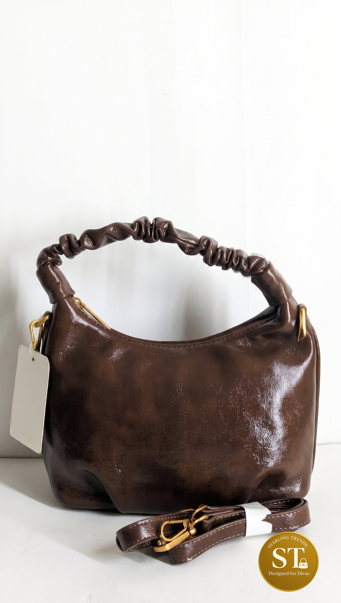 HAZEL CHIC SLINGBAG - Image 3