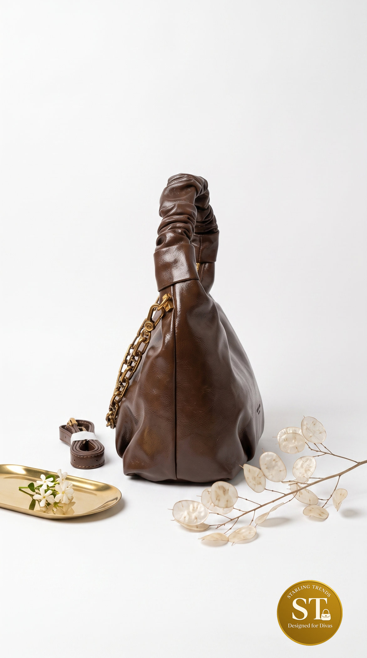 HAZEL CHIC SLINGBAG - Image 2