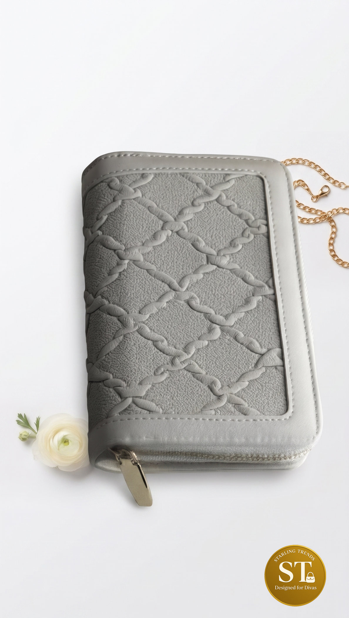 SOFT THREAD HAND WALLET (CREME) - Image 3