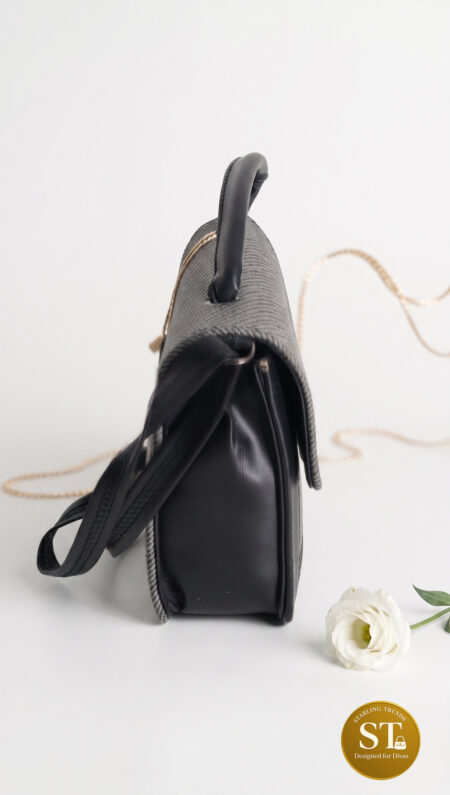 ORLINA KHADI SLING BAG