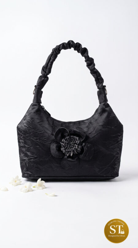 VELVET POETAL SLING BAG (BLACK)